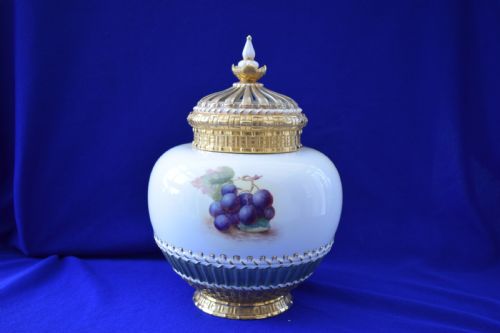 ROYAL WORCESTER PAINTED FRUIT POT POURRI BY AYRTON - ADDITIONAL PHOTO 1