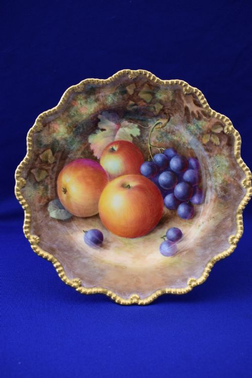ROYAL WORCESTER PAINTED FRUIT LOW CAKE STAND BY HARRY AYRTON - ADDITIONAL PHOTO 1