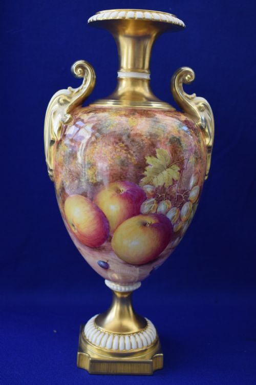 ROYAL WORCESTER PAIR OF PAINTED FRUIT LARGE VASES - ADDITIONAL PHOTO 3