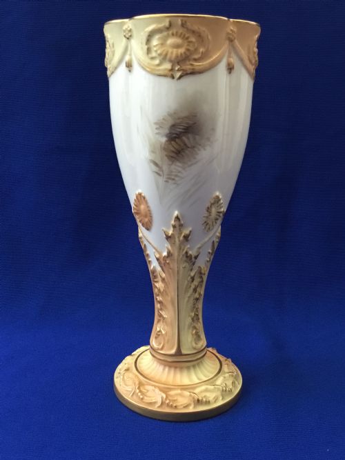 ROYAL WORCESTER GOBLET PHEASANTS BY JAMES STINTON - ADDITIONAL PHOTO 1