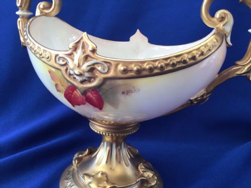 ROYAL WORCESTER CENTREPIECE BY KITTY BLAKE - ADDITIONAL PHOTO 4