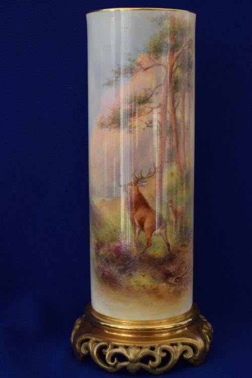 royal worcester large spill vase decorated stags by harry stinton - CATEGORY: ANTIQUE VASES - DATED 1930