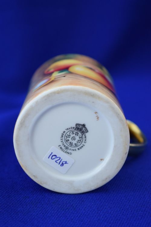 ROYAL WORCESTER PAINTED FRUIT CHRISTENING MUG - ADDITIONAL PHOTO 2