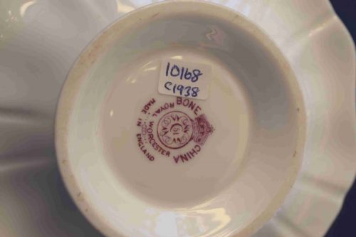 ROYAL WORCESTER PAINTED FRUIT BON BON DISH - ADDITIONAL PHOTO 2