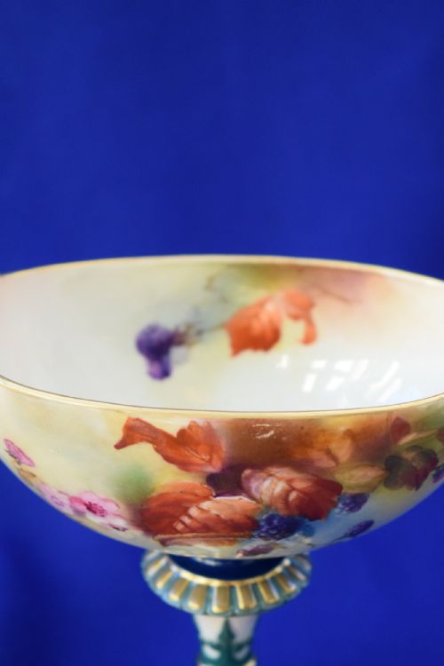 ROYAL WORCESTER CENTREPIECE - ADDITIONAL PHOTO 2