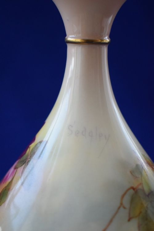 ROYAL WORCESTER VASE DECORATED ROSES - ADDITIONAL PHOTO 2