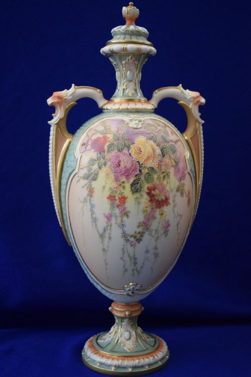 ROYAL WORCESTER PAIR OF LARGE ARTIST SIGNED FLORAL VASES - ADDITIONAL PHOTO 3