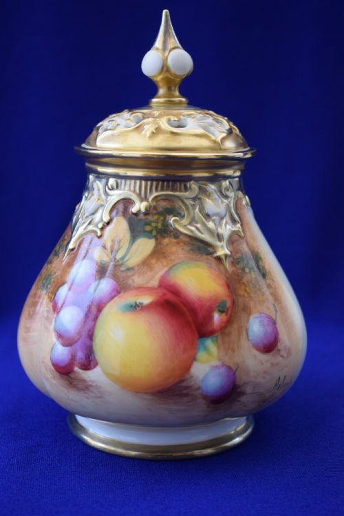 ROYAL WORCESTER PAIR OF PAINTED FRUIT POT POURRI VASES - ADDITIONAL PHOTO 2
