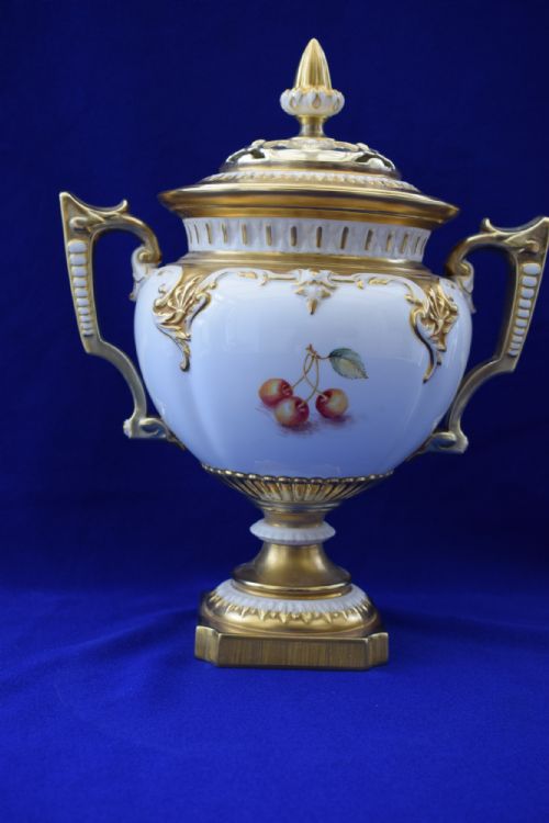 ROYAL WORCESTER PAINTED FRUIT POT POURRI VASE - ADDITIONAL PHOTO 1
