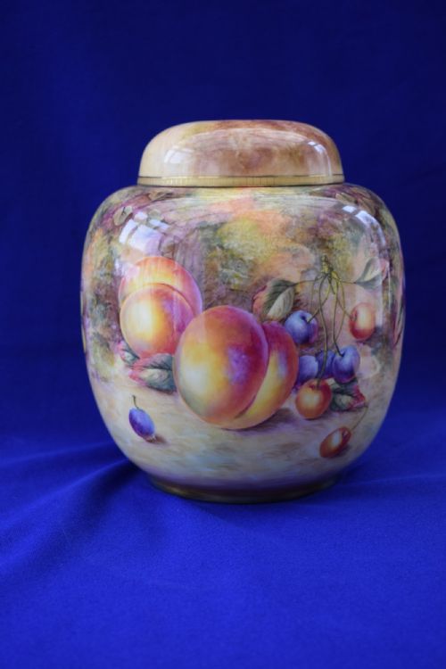 ROYAL WORCESTER PAINTED FRUIT GINGER JAR AND COVER - ADDITIONAL PHOTO 1
