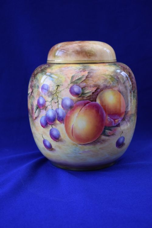 ROYAL WORCESTER PAINTED FRUIT GINGER JAR AND COVER - ADDITIONAL PHOTO 2
