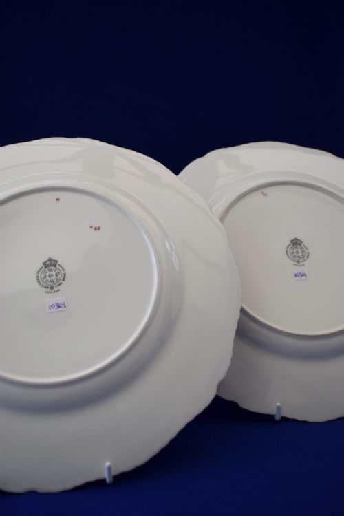 ROYAL WORCESTER PAIR OF LARGE SIZE ROPE EDGE PLATES PAINTED FRUIT - ADDITIONAL PHOTO 3
