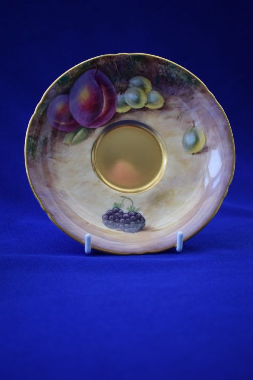 ROYAL WORCESTER PAINTED FRUIT CUP AND SAUCER - ADDITIONAL PHOTO 3
