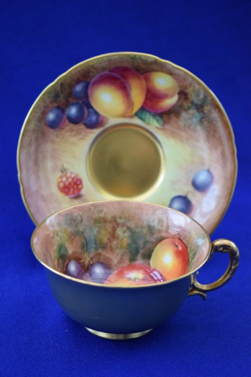 royal worcester painted fruit cup and saucer signed j cook - CATEGORY: ANTIQUE CUPS - DATED 1950