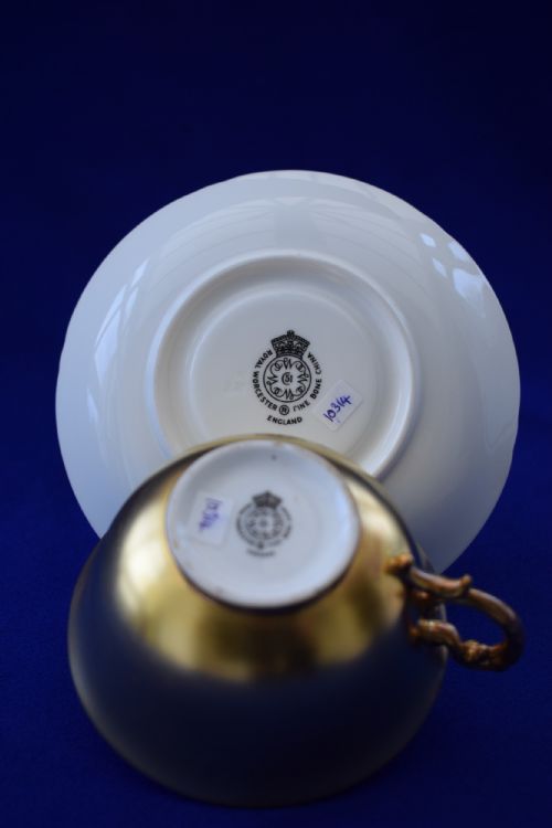 ROYAL WORCESTER PAINTED FRUIT CUP AND SAUCER SIGNED J COOK - ADDITIONAL PHOTO 4