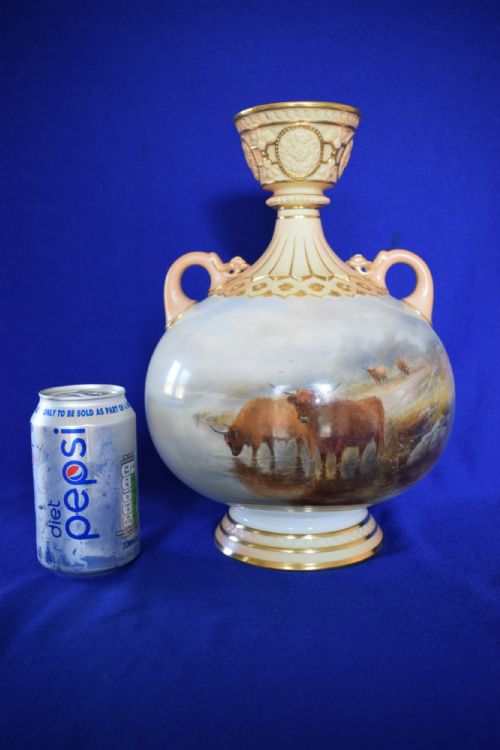 ROYAL WORCESTER CATTLE DECORATED LARGE VASE BY JOHN STINTON - ADDITIONAL PHOTO 1