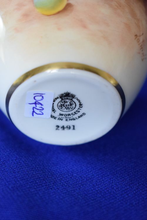 ROYAL WORCESTER PAINTED FRUIT SMALL VASE - ADDITIONAL PHOTO 2