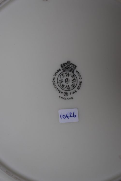 ROYAL WORCESTER PAINTED FRUIT ROPE EDGE PLATE LARGE SIZE - ADDITIONAL PHOTO 2