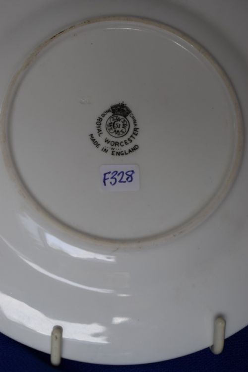 ROYAL WORCESTER PAINTED FRUIT SMALL SIZE TEA PLATE - ADDITIONAL PHOTO 2