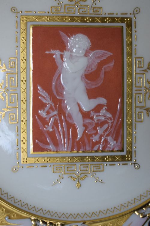 A GOOD MINTONS PATESURPATE CABINET PLATE - ADDITIONAL PHOTO 1