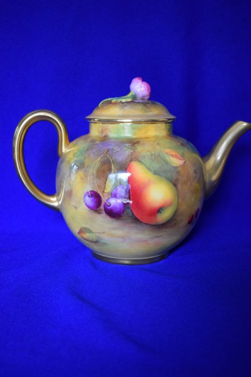 ROYAL WORCESTER PAINTED FRUIT TEAPOT CREAM JUG AND SUGAR BOWL - ADDITIONAL PHOTO 2