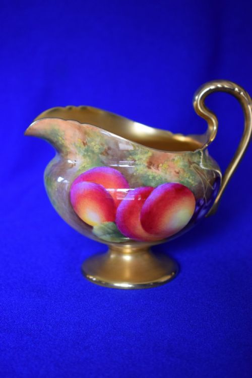 ROYAL WORCESTER PAINTED FRUIT TEAPOT CREAM JUG AND SUGAR BOWL - ADDITIONAL PHOTO 6