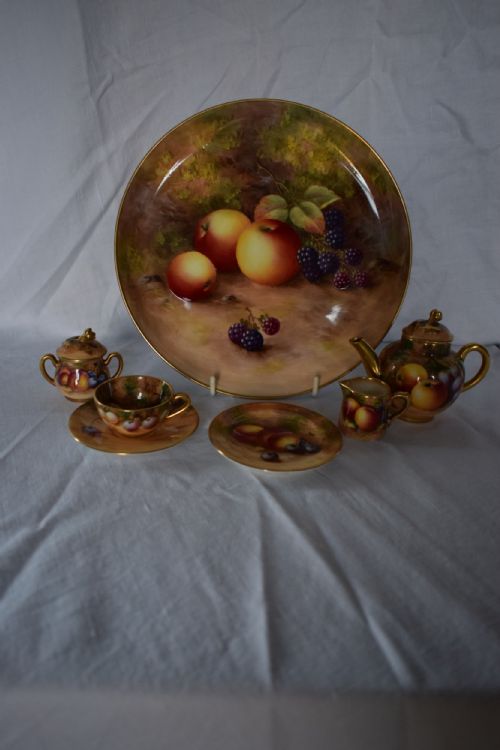 ROYAL WORCESTER PAINTED FRUIT MINIATURE SET ON TRAY - ADDITIONAL PHOTO 1
