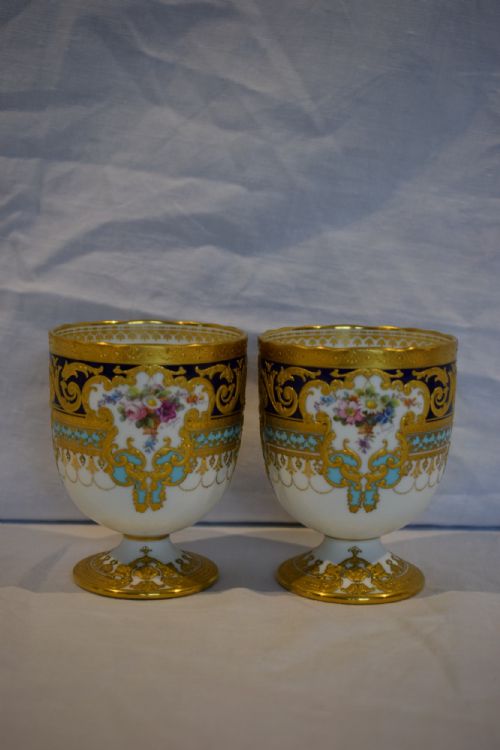 ROYAL CROWN DERBY PAIR OF GOBLETS FROM THE JUDGE GARY SERVICE - ADDITIONAL PHOTO 1