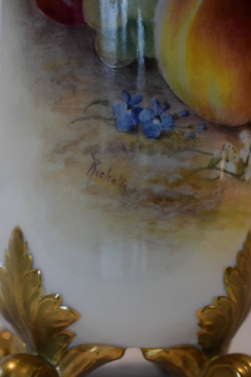 ROYAL WORCESTER PAINTED FRUIT SPILL VASE BY RICKETTS - ADDITIONAL PHOTO 3