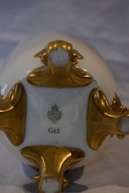ROYAL WORCESTER PAINTED FRUIT SPILL VASE BY RICKETTS - ADDITIONAL PHOTO 4