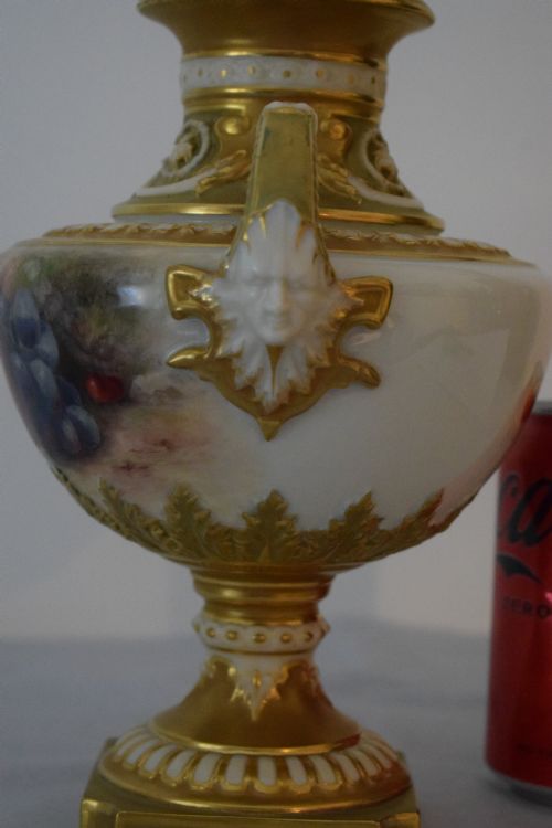 ROYAL WORCESTER PAINTED FRUIT ANGEL HEAD VASE AND COVER BY RICKETTS - ADDITIONAL PHOTO 2