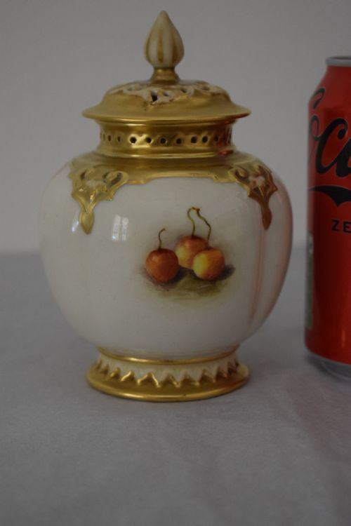 ROYAL WORCESTER PAINTED FRUIT POT POURRI SIGNED RICKETTS - ADDITIONAL PHOTO 1