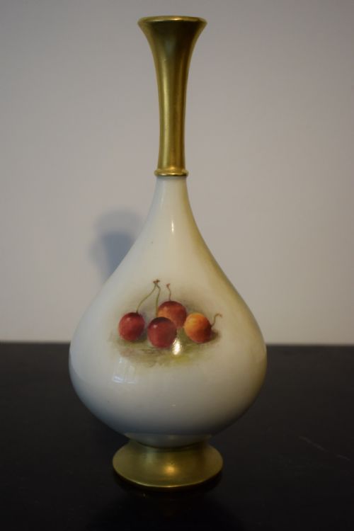 ROYAL WORCESTER PAINTED FRUIT VASE BY RICKETTS - ADDITIONAL PHOTO 1