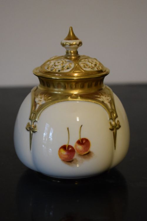 ROYAL WORCESTER PAINTED FRUIT SMALL POT POURRI BY FREEMAN - ADDITIONAL PHOTO 1
