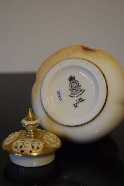 ROYAL WORCESTER PAINTED FRUIT SMALL POT POURRI BY FREEMAN - ADDITIONAL PHOTO 2