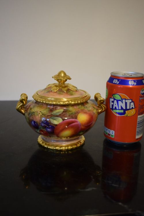 ROYAL WORCESTER PAINTED FRUIT ROPE EDGE COVERED SUGAR BOWL BY FREEMAN - ADDITIONAL PHOTO 2