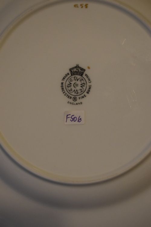 ROYAL WORCESTER PAINTED FRUIT STAR EDGE PLATE SIGNED H AYRTON - ADDITIONAL PHOTO 2