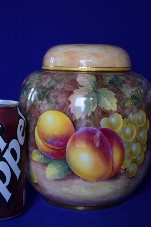 ROYAL WORCESTER PAINTED FRUIT GINGER JAR AND COVER - ADDITIONAL PHOTO 3