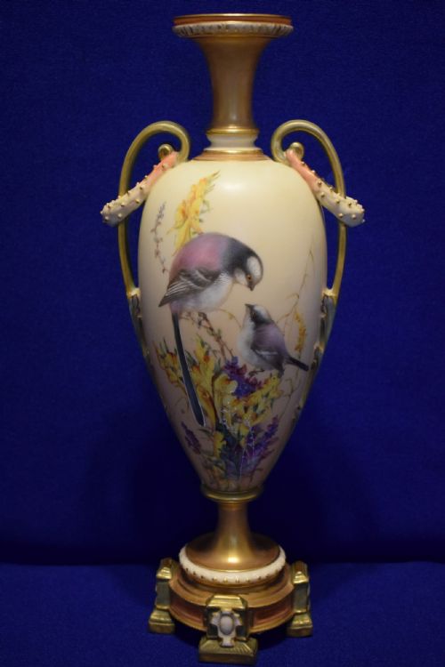 royal worcester vase by c baldwyn - CATEGORY: ANTIQUE VASES - DATED 1900