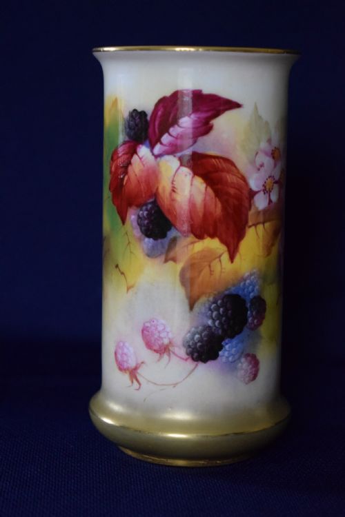 ROYAL WORCESTER SPILL VASE BY KITTY BLAKE