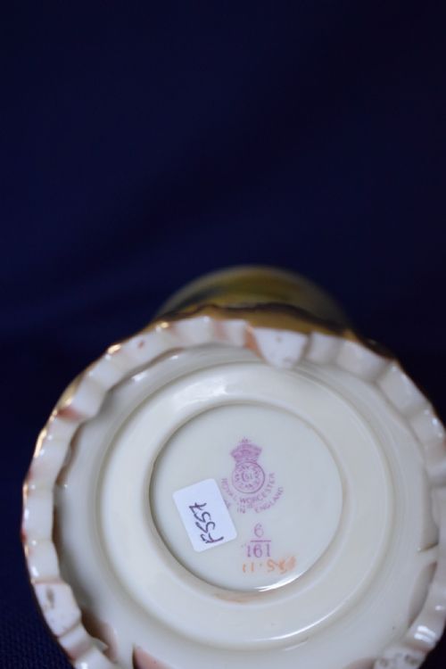 ROYAL WORCESTER SPILL VASE SIGNED K BLAKE - ADDITIONAL PHOTO 2