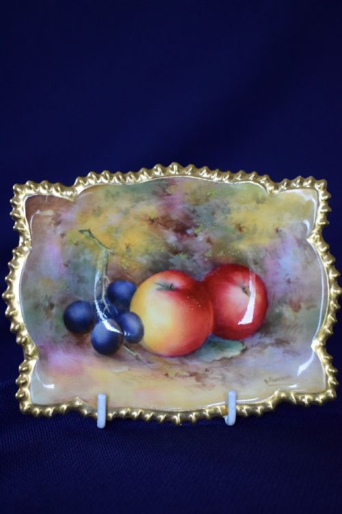 royal worcester bon bon dish painted fruit - CATEGORY: ANTIQUE VASES - DATED 1920