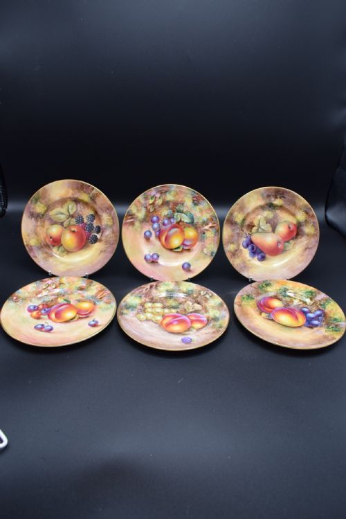 ROYAL WORCESTER PAINTED FRUIT TEA SET FOR 6 - ADDITIONAL PHOTO 1