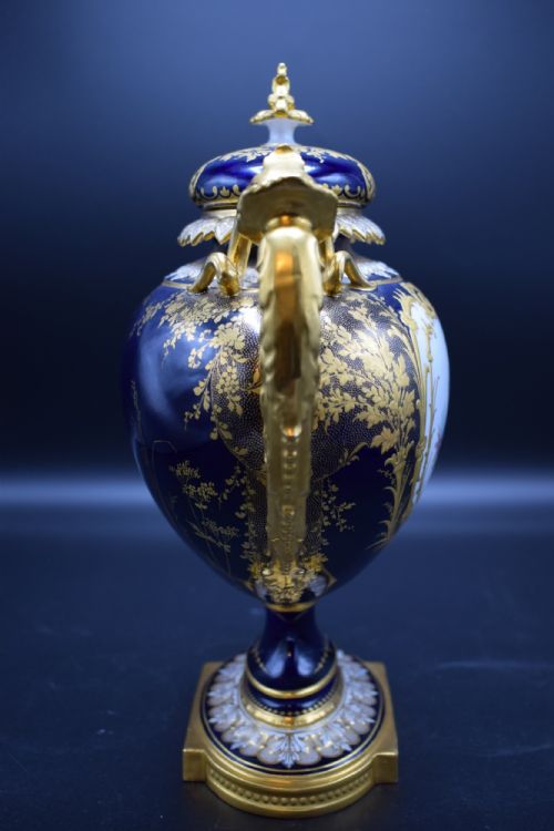 ROYAL CROWN DERBY CENTREPIECE SIGNED DARLINGTON - ADDITIONAL PHOTO 3