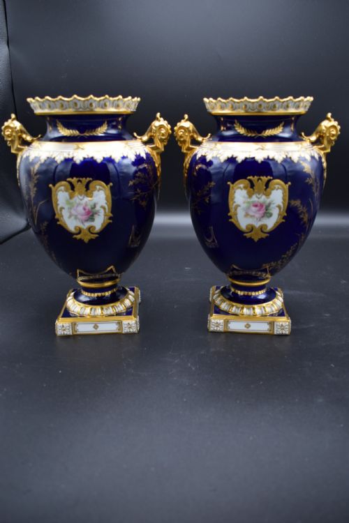ROYAL CROWN DERBY PAIR OF VASES SIGNED DARLINGTON - ADDITIONAL PHOTO 1