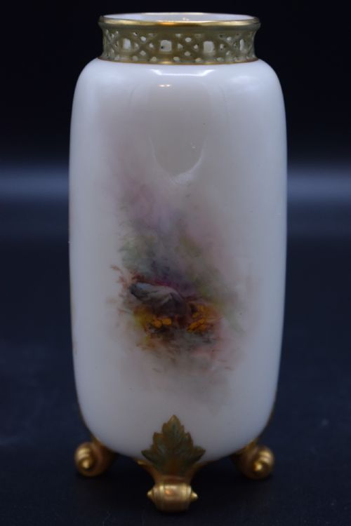 ROYAL WORCESTER VASE SIGNED H DAVIS - ADDITIONAL PHOTO 1