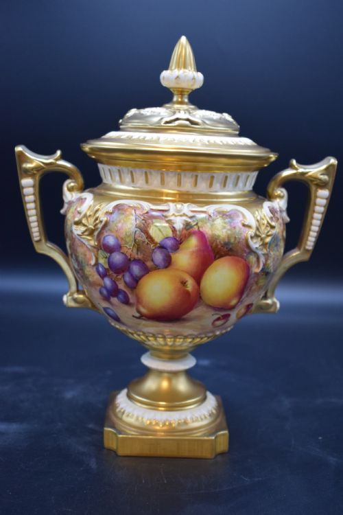 ROYAL WORCESTER TROPHY VASE AND COVER BY FREEMAN - ADDITIONAL PHOTO 2