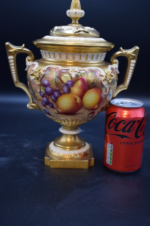 ROYAL WORCESTER TROPHY VASE AND COVER BY FREEMAN - ADDITIONAL PHOTO 5