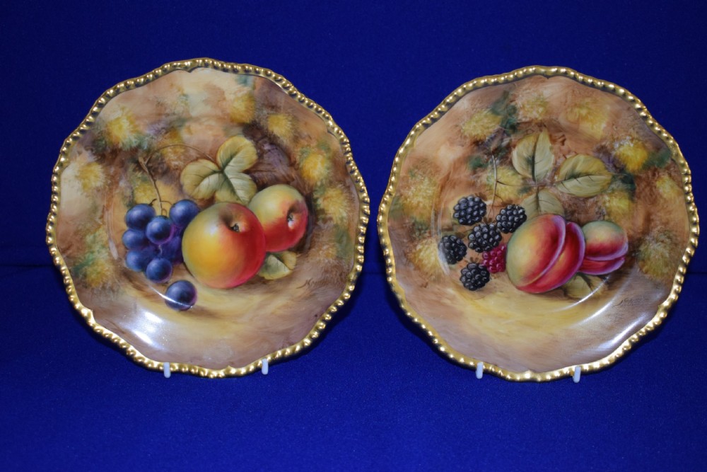 Royal Worcester set of 6 fruit painted plates  View II