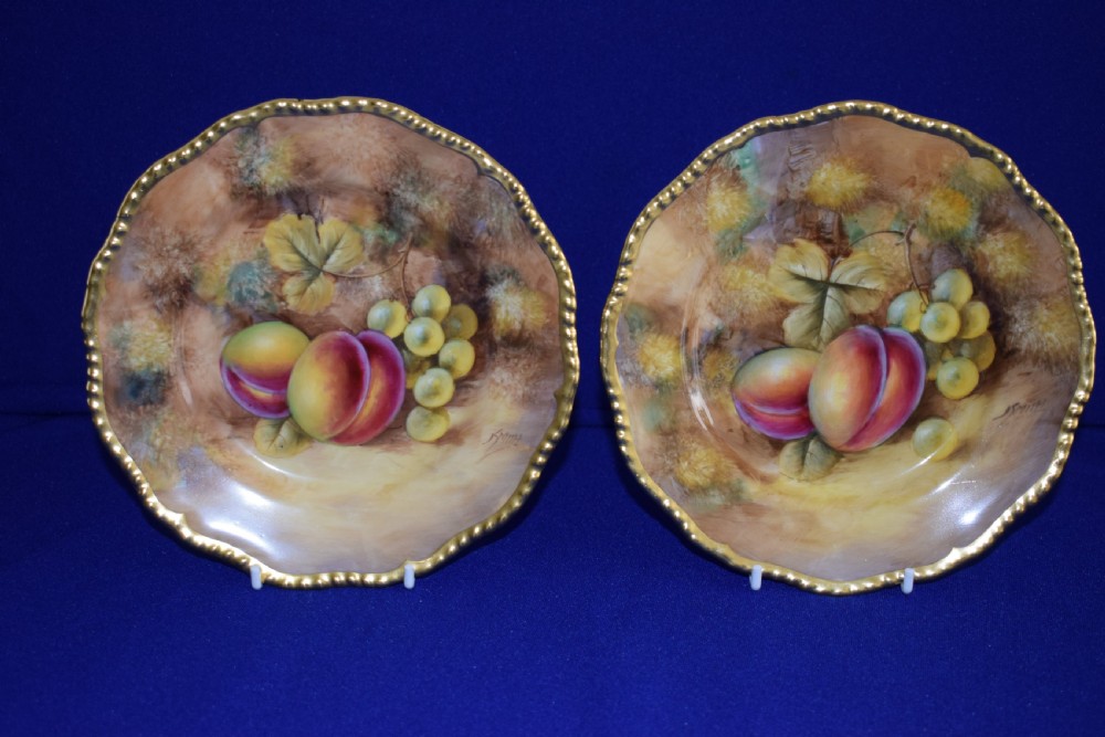 Royal Worcester set of 6 fruit painted plates  View III
